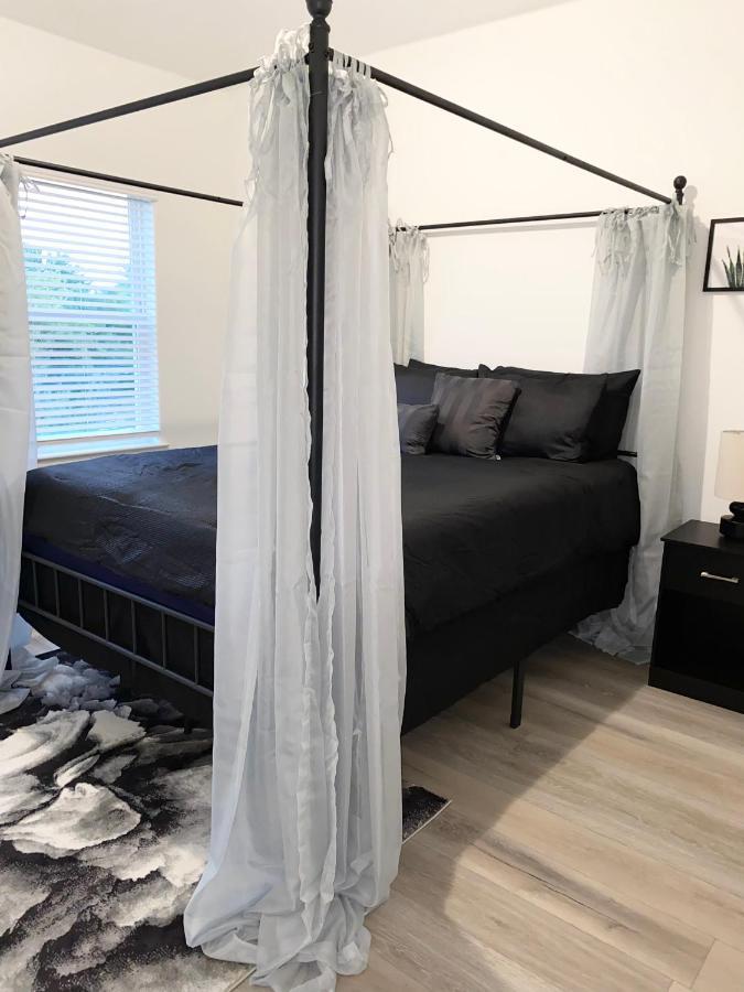 Luxe Three Story Duplex Near Downtown & Med Center Villa Houston Eksteriør bilde